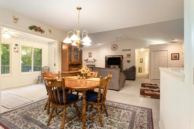 $399,000 | 5817 East B Avenue, Richland, MI 49083