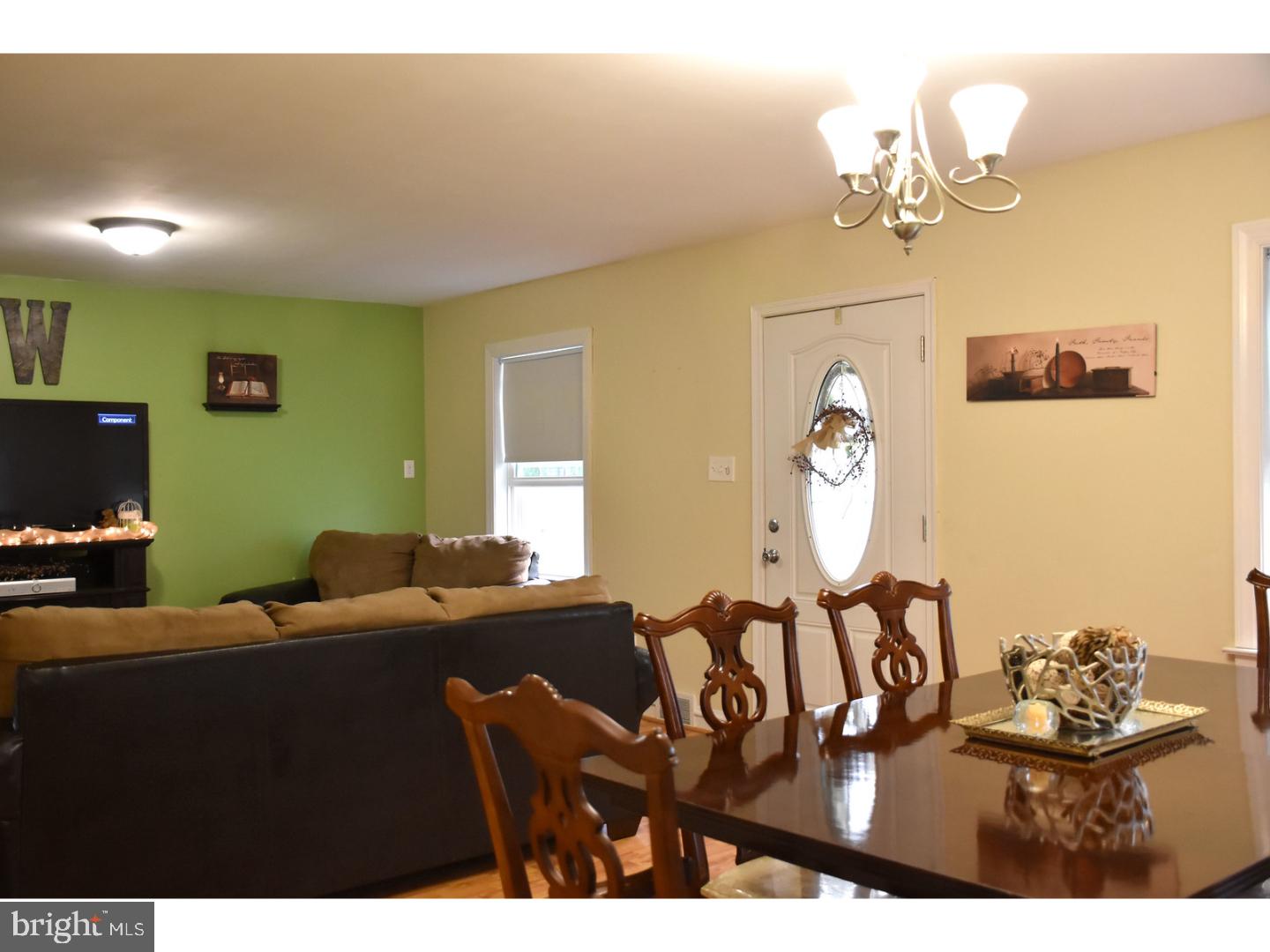 997 Maple Grove Road Mohnton, PA 19540 - Photo 14 of 24 Dining Room