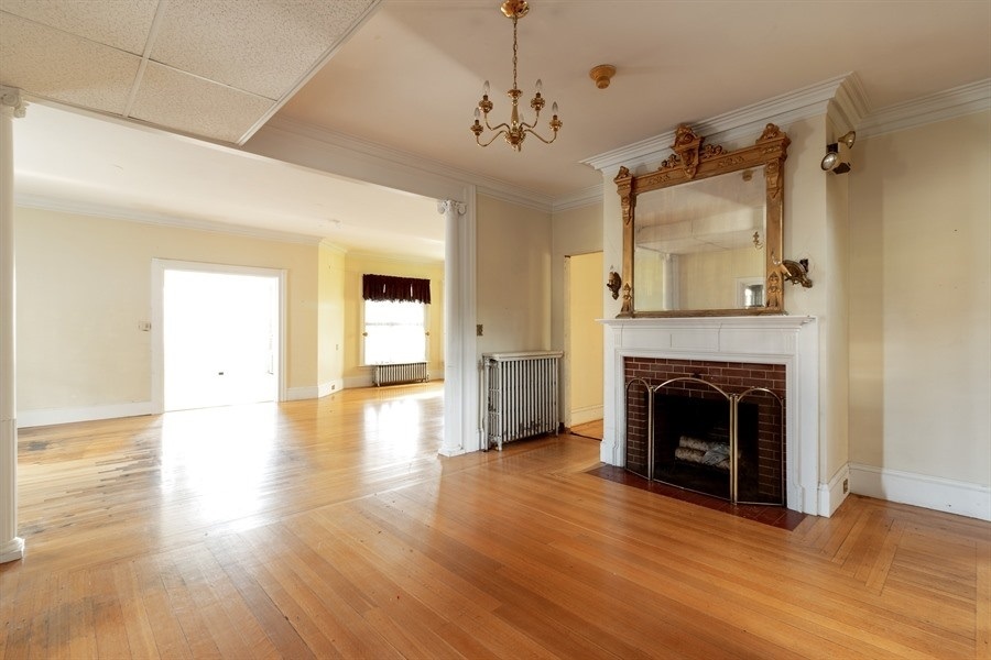 608 River Road Manchester, NH 03104 - Photo 6 of 23 Gallery Image 6