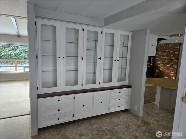 $2,895 | 786 West Vista Drive, Camano Island, WA 98282