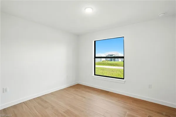 $2,000 | 2707 34th Street Southwest, Lehigh Acres, FL 33976