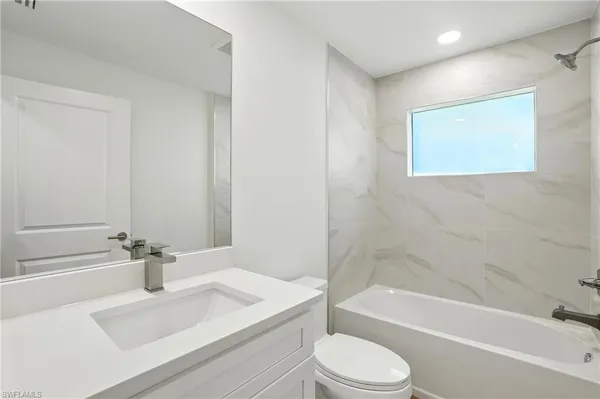 $2,000 | 2707 34th Street Southwest, Lehigh Acres, FL 33976