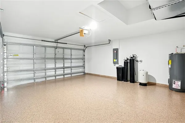 $2,000 | 2707 34th Street Southwest, Lehigh Acres, FL 33976