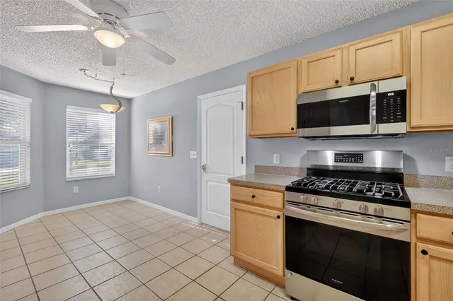 $369,000 | 1927 Walden Way, The Villages, FL 32162