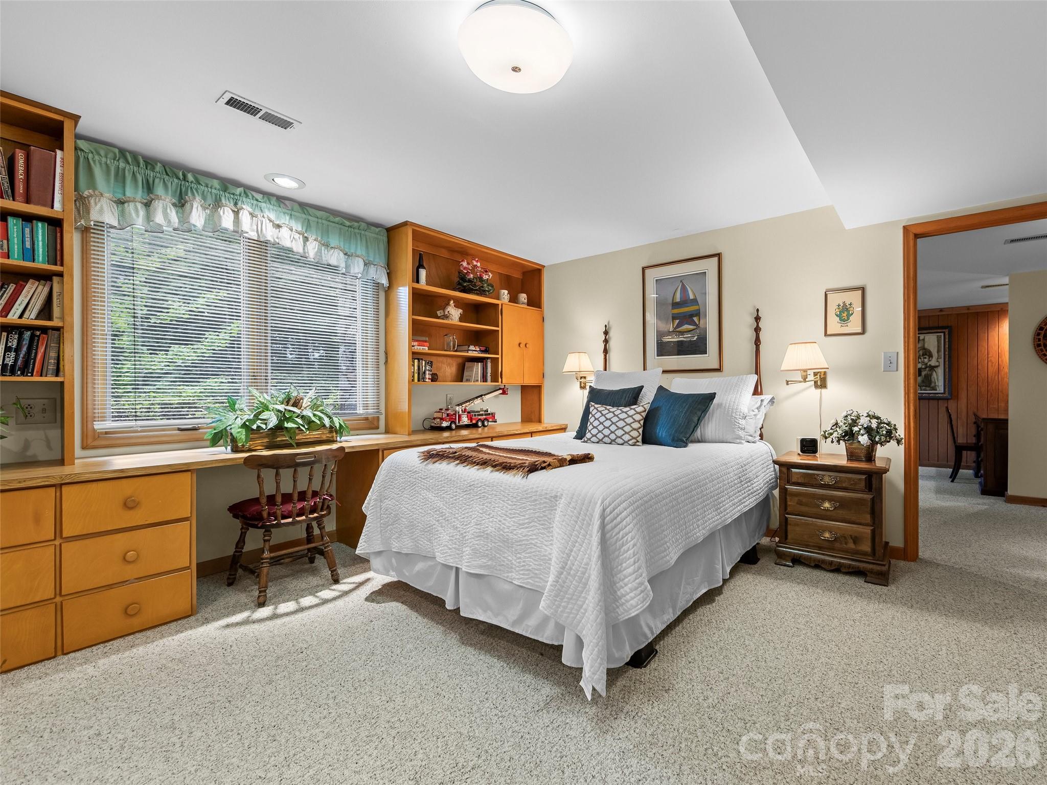 69 Forest Road Asheville, NC 28803 - Photo 33 of 48