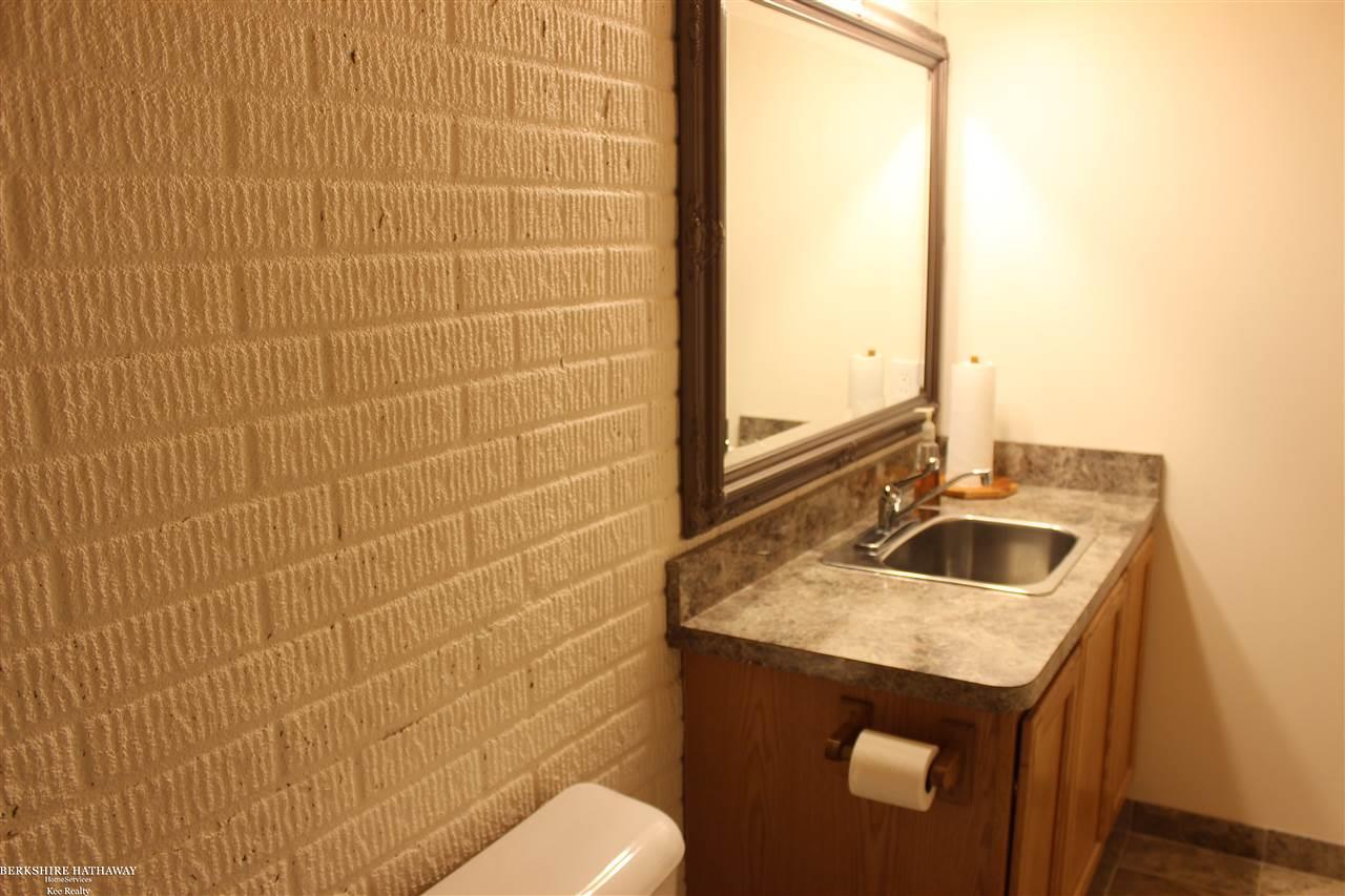 8385 East Pearson Road Utica, MI 48316 - Photo 37 of 50 31370021-43.JPG