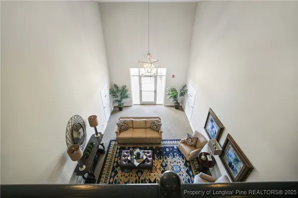 a view of livingroom with furniture