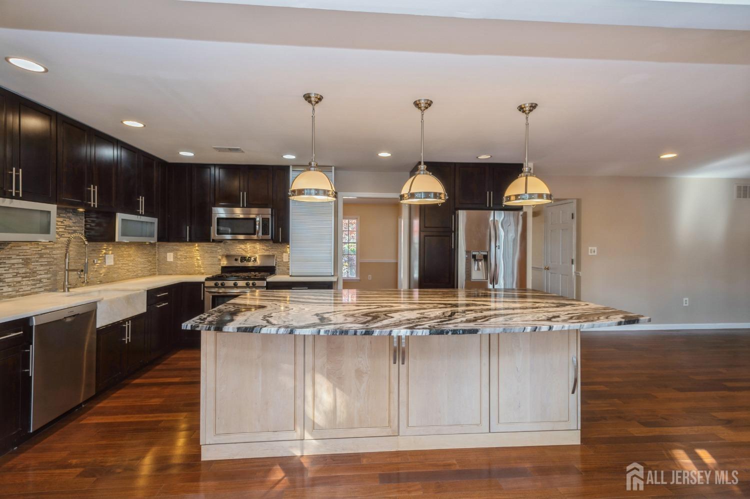 5 Interlaken Road Monmouth Junction, NJ 08852 - Photo 12 of 32 Gallery Image 12