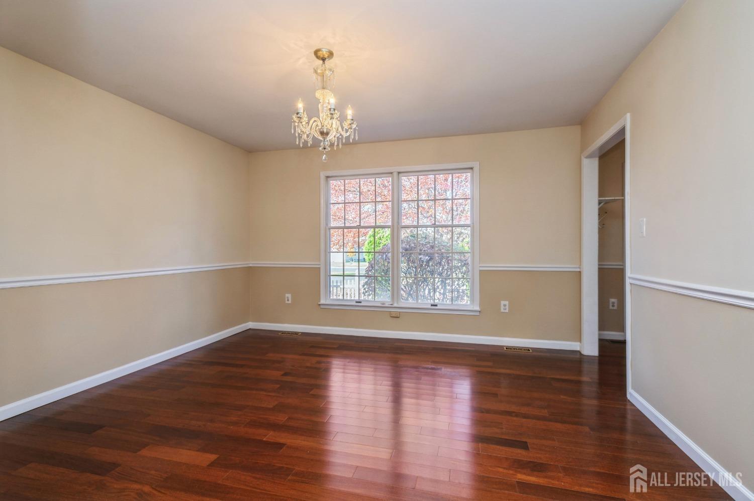5 Interlaken Road Monmouth Junction, NJ 08852 - Photo 7 of 32 Gallery Image 7