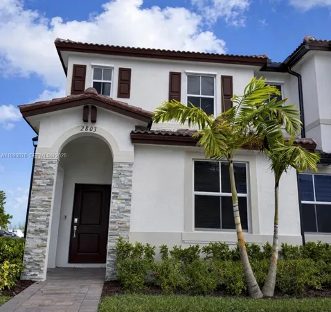 $2,350 | 2803 Southeast 26th Avenue, Homestead, FL 33035