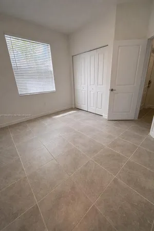 $2,350 | 2803 Southeast 26th Avenue, Homestead, FL 33035