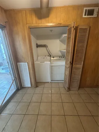 $85,000 | 7209 Beechnut Street, Unit B, Houston, TX 77074