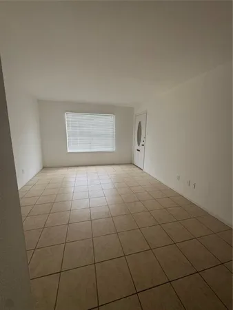 $85,000 | 7209 Beechnut Street, Unit B, Houston, TX 77074