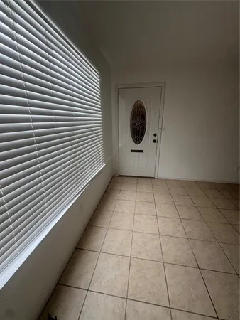 $85,000 | 7209 Beechnut Street, Unit B, Houston, TX 77074