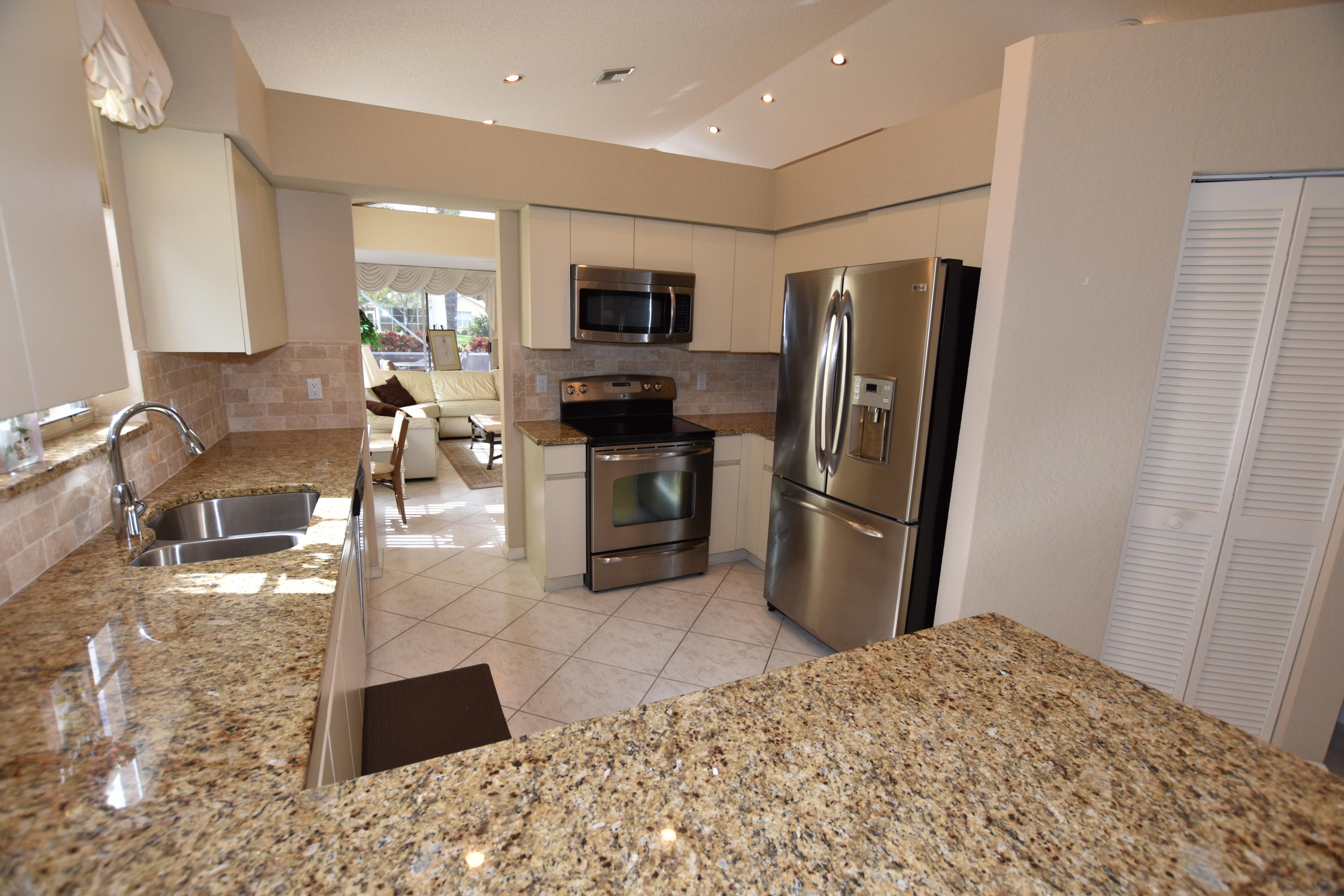 11081 Springbrook Circle Boynton Beach, FL 33437 - Photo 23 of 35 MESNEKOFF 1-15-2017 1-35-51 PM