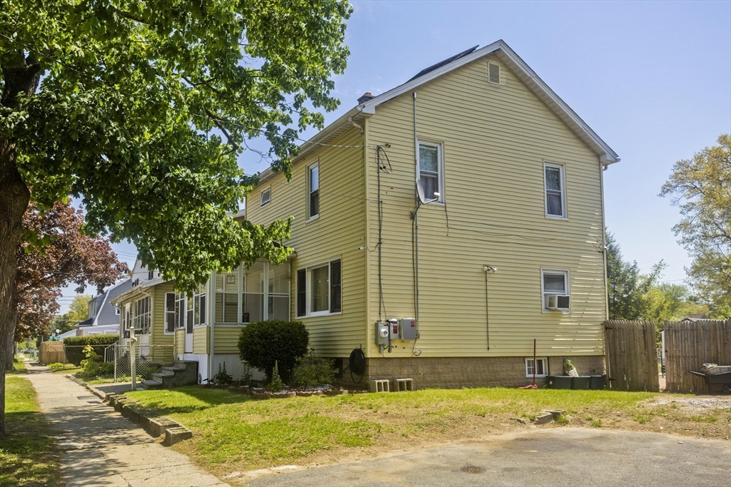 15 Merida Street Springfield, MA 01104 - Photo 23 of 26