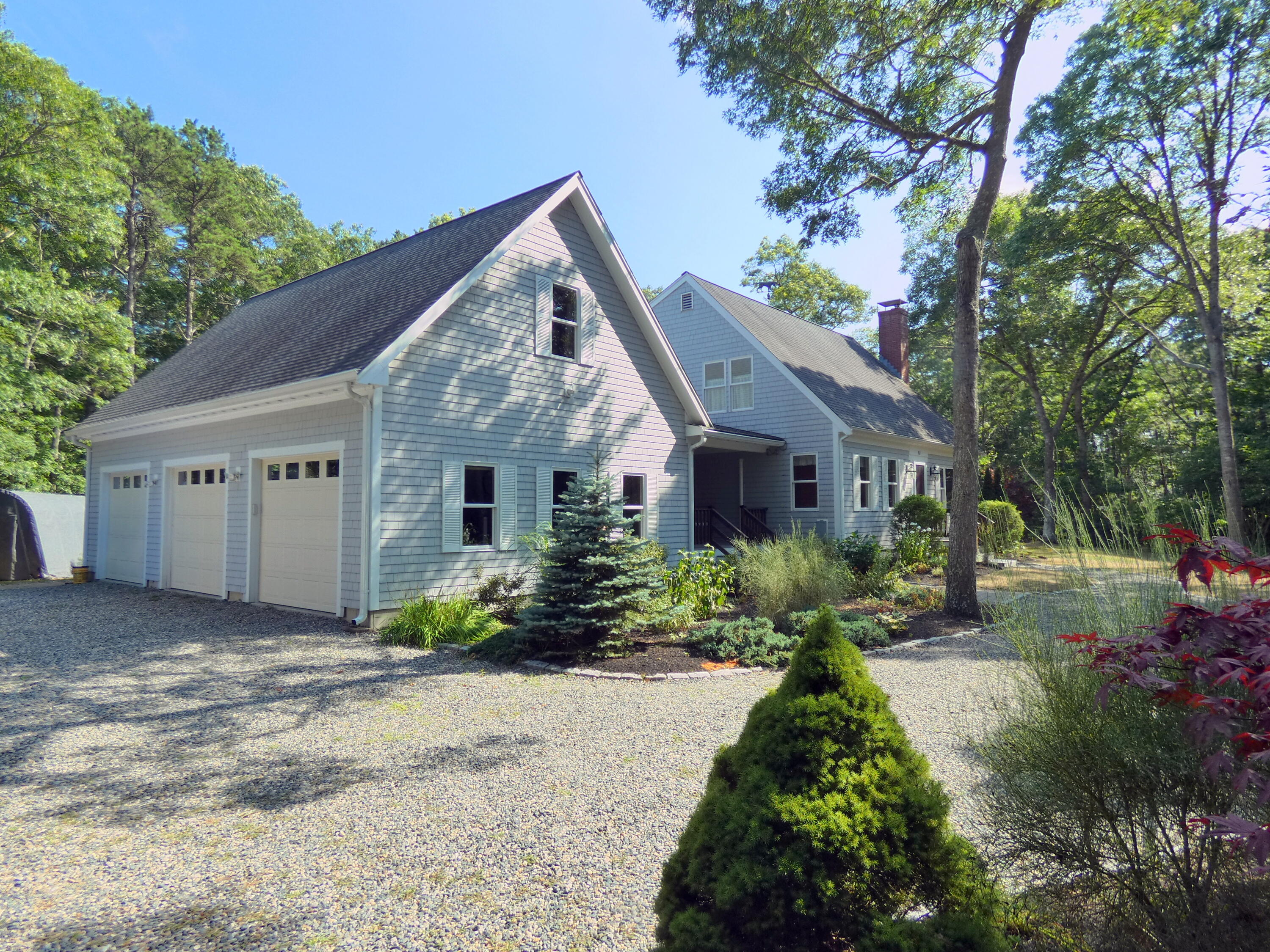 565 Sampsons Mill Road Cotuit, MA 02635 - Photo 2 of 87 Front 565 Sampsons Mill