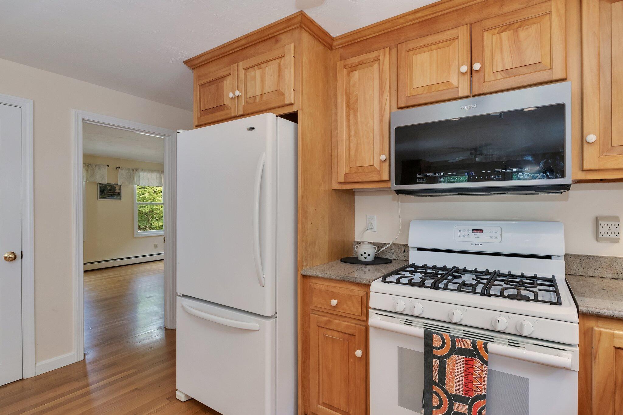 565 Sampsons Mill Road Cotuit, MA 02635 - Photo 22 of 87 22-web-or-mls-565-sampsons-mill-rd