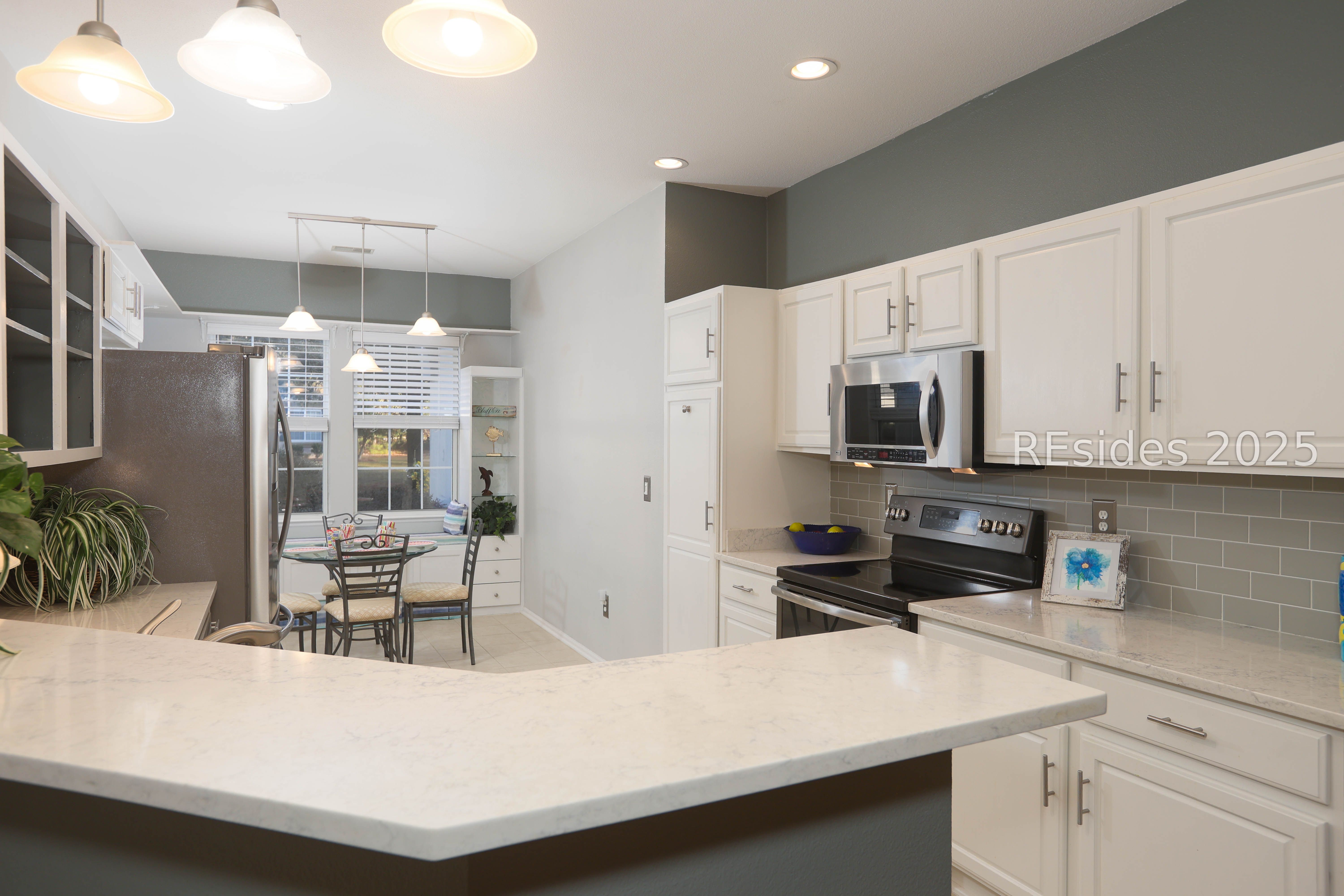 14 Andover Place Bluffton, SC 29909 - Photo 12 of 64 Breakfast Bar & Eat-in Kitchen
