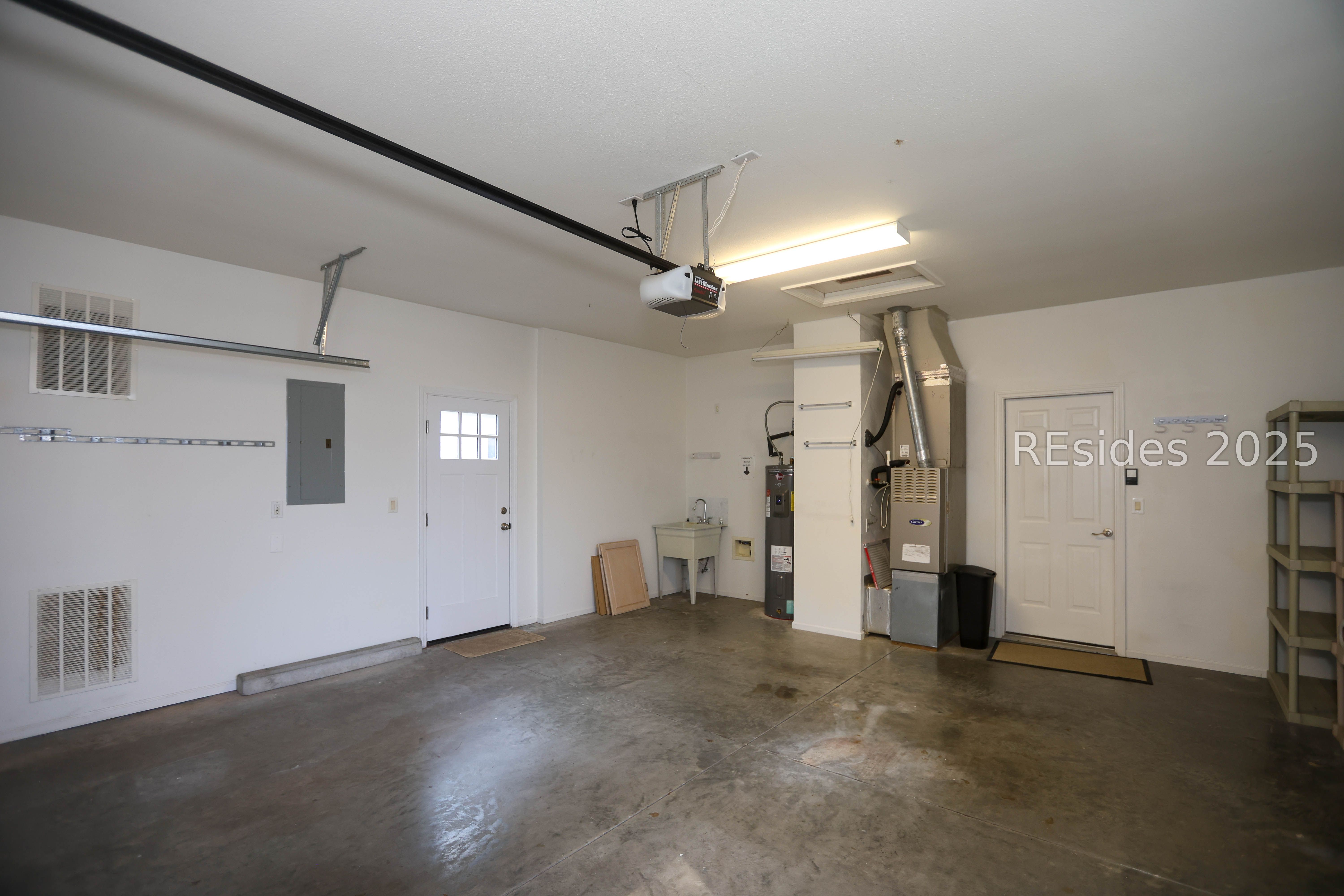 14 Andover Place Bluffton, SC 29909 - Photo 39 of 64 Kitchen doors are in case Buyers wish to add them