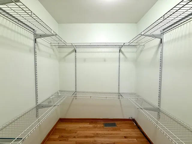 $2,750 | 2207 West Warren Boulevard, Unit 1, Chicago, IL 60612