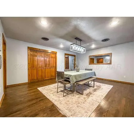 $299,900 | 933 Elmore Street, Borger, TX 79007