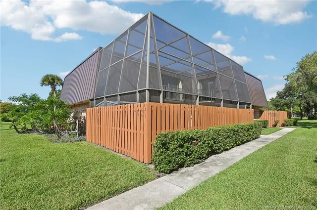 $300,000 | 6466 Southeast Windsong Lane, Stuart, FL 34997