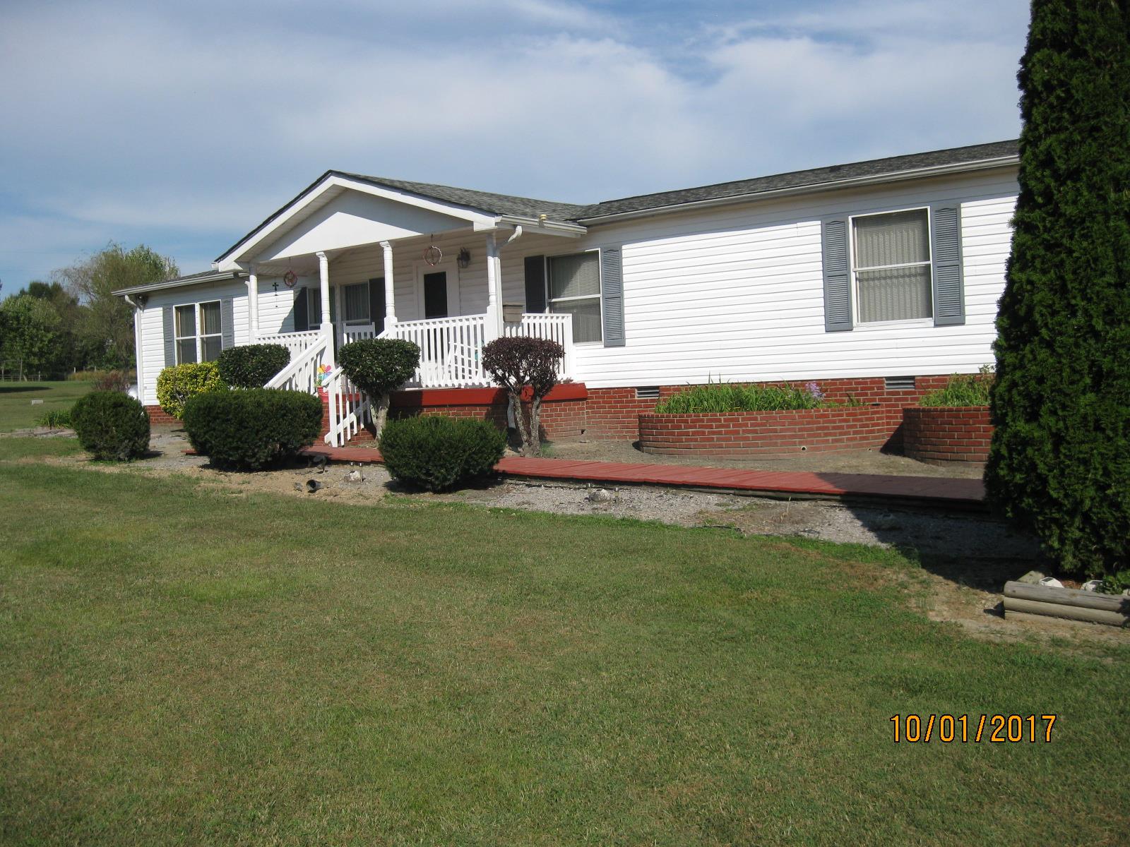 1978 Ross Road Cedar Hill, TN 37032 - Photo 1 of 30 Gallery Image 1