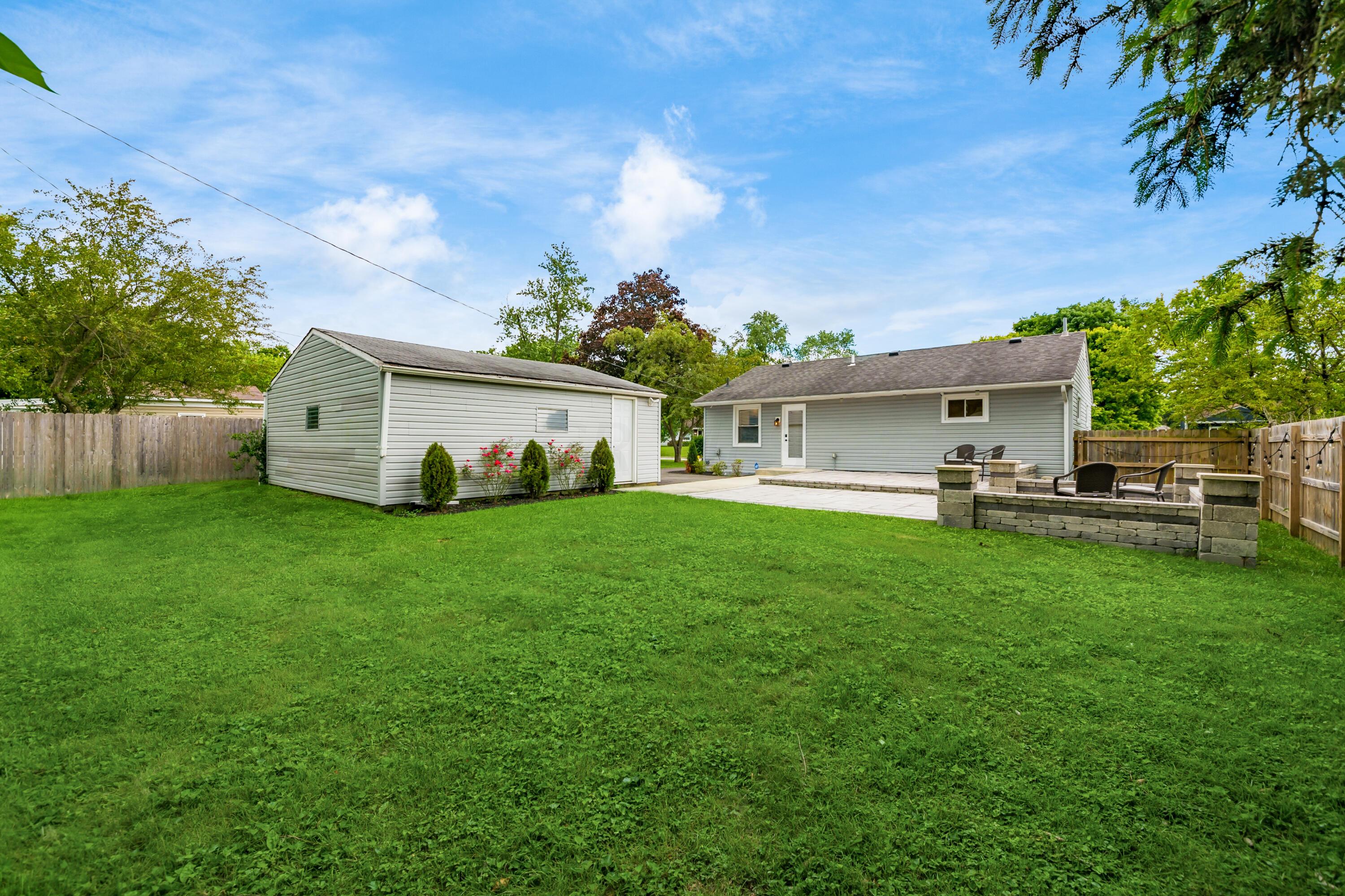 2452 Woodstock Road Columbus, OH 43221 - Photo 37 of 39 038_ Rd Columbus OH 43221 USA