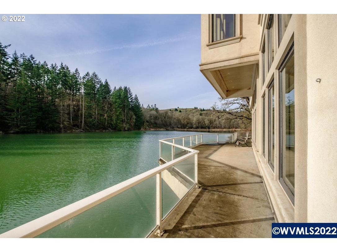 9663 Jackson Hill Road Southeast Salem, OR 97306 - Photo 16 of 32