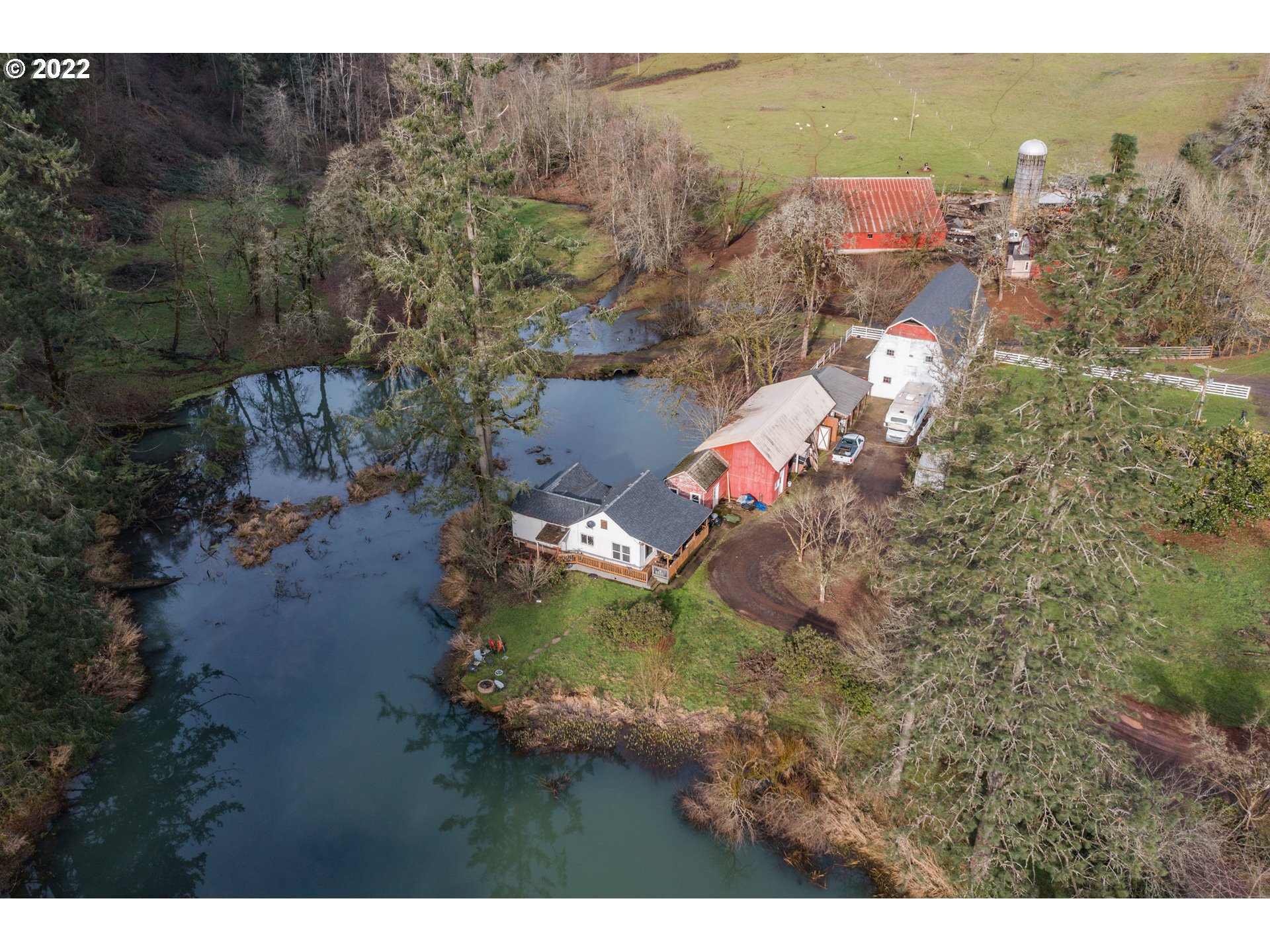 9663 Jackson Hill Road Southeast Salem, OR 97306 - Photo 20 of 32