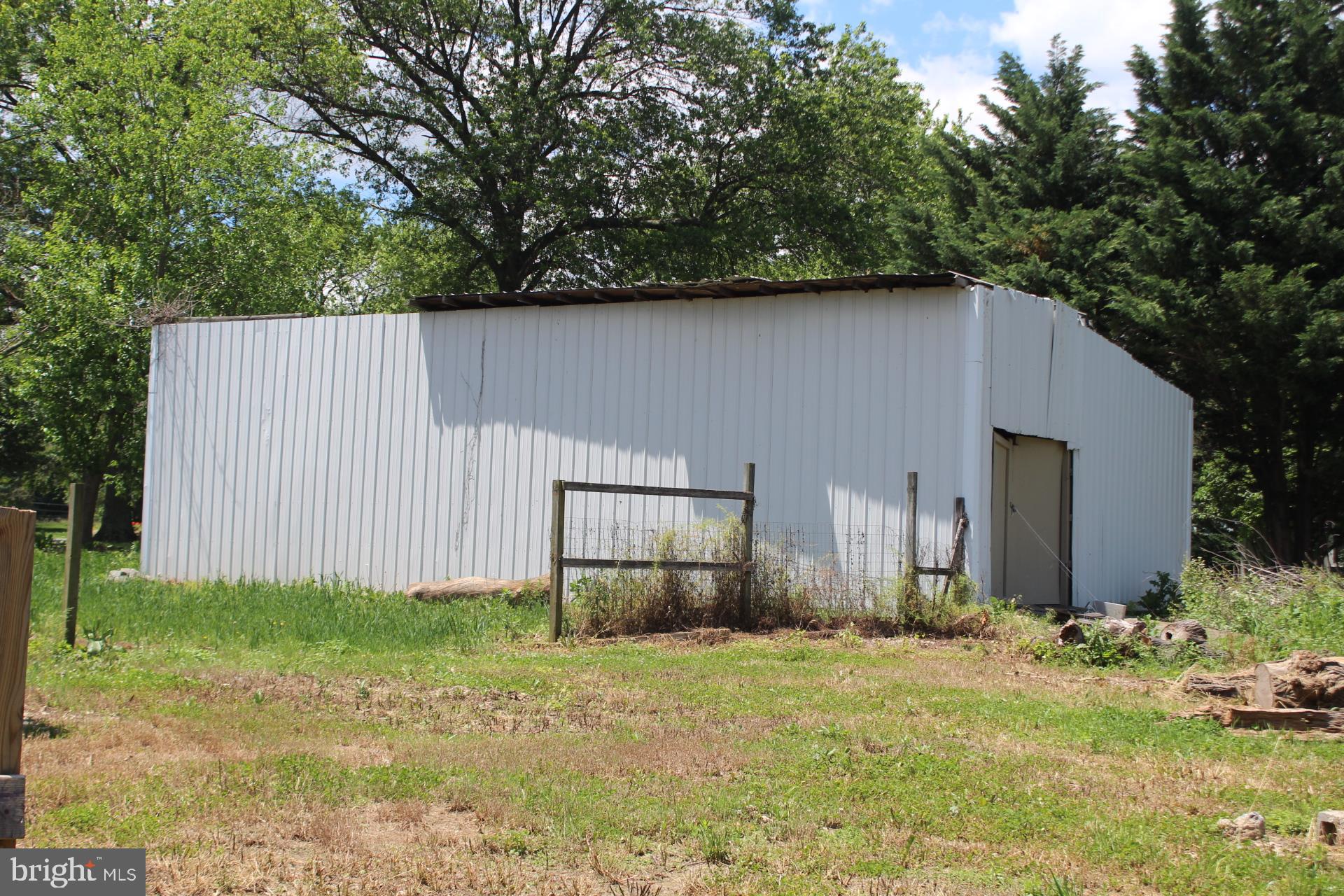 12806 Penn Shop Road Mount Airy, MD 21771 - Photo 6 of 24