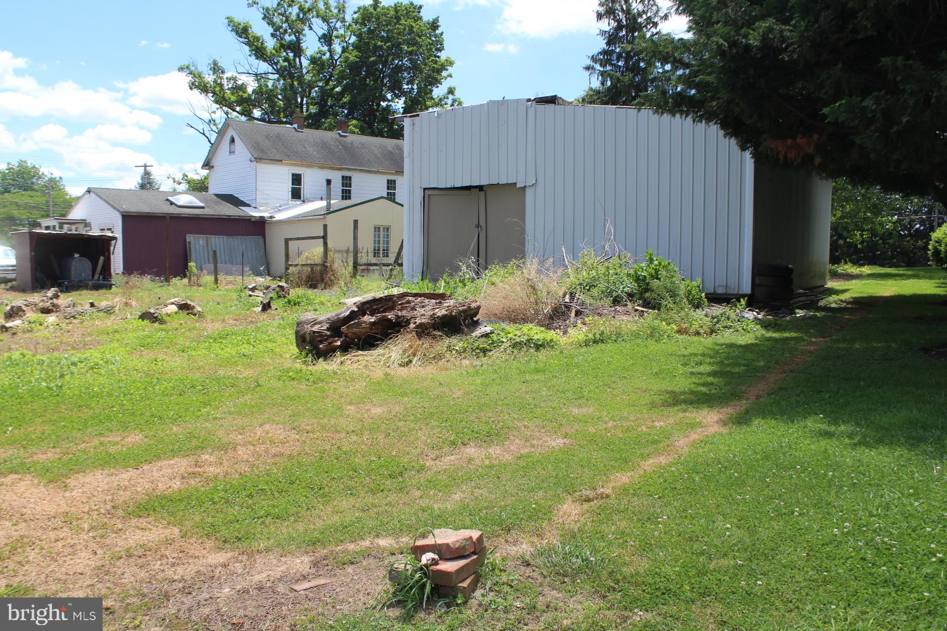 12806 Penn Shop Road Mount Airy, MD 21771 - Photo 7 of 24