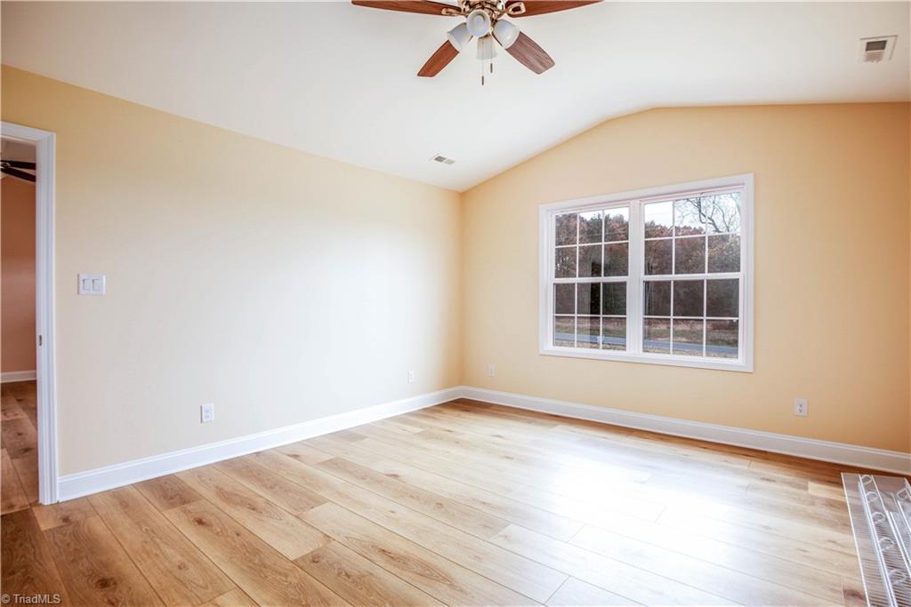 364 Jim Elliott Road Denton, NC 27239 - Photo 8 of 19 Gallery Image 8