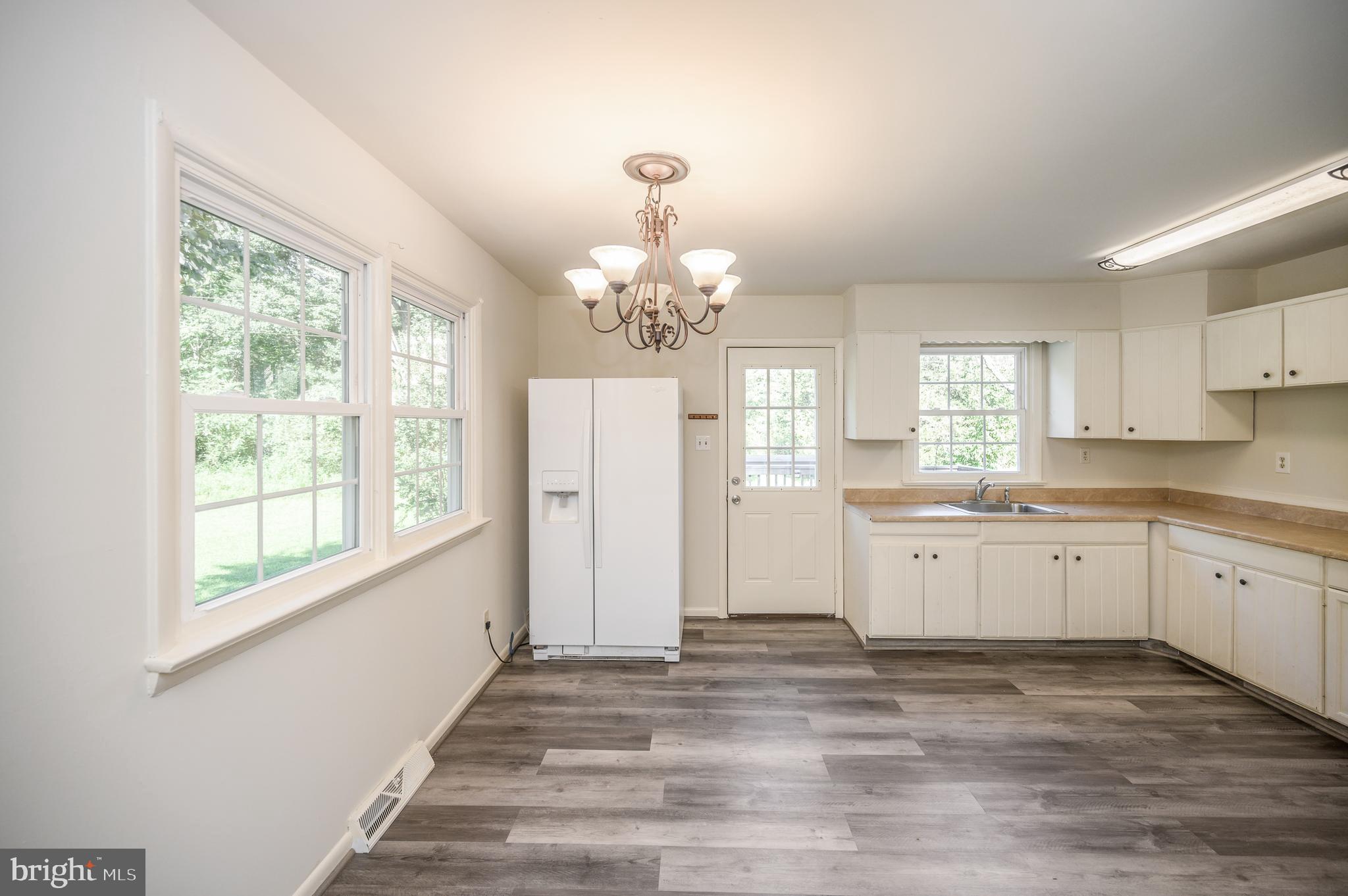22381 File Road Bowling Green, VA 22427 - Photo 15 of 39 Gallery Image 15