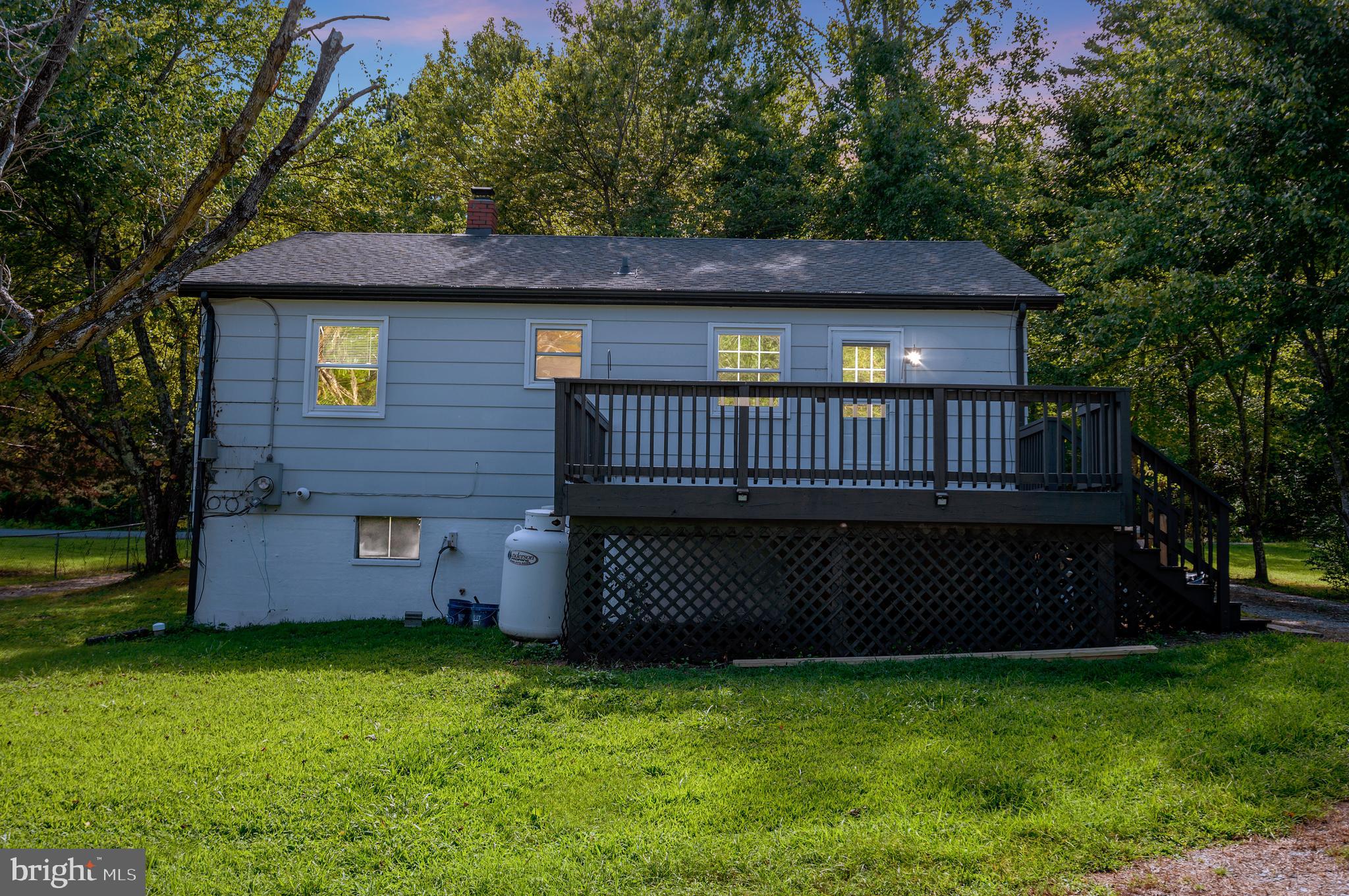 22381 File Road Bowling Green, VA 22427 - Photo 2 of 39 Gallery Image 2