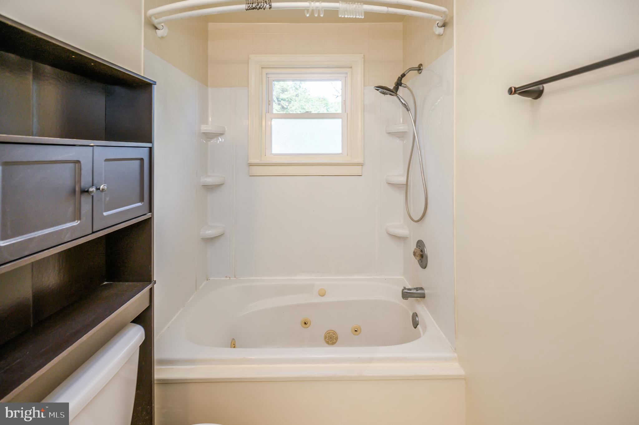 22381 File Road Bowling Green, VA 22427 - Photo 23 of 39 Gallery Image 23