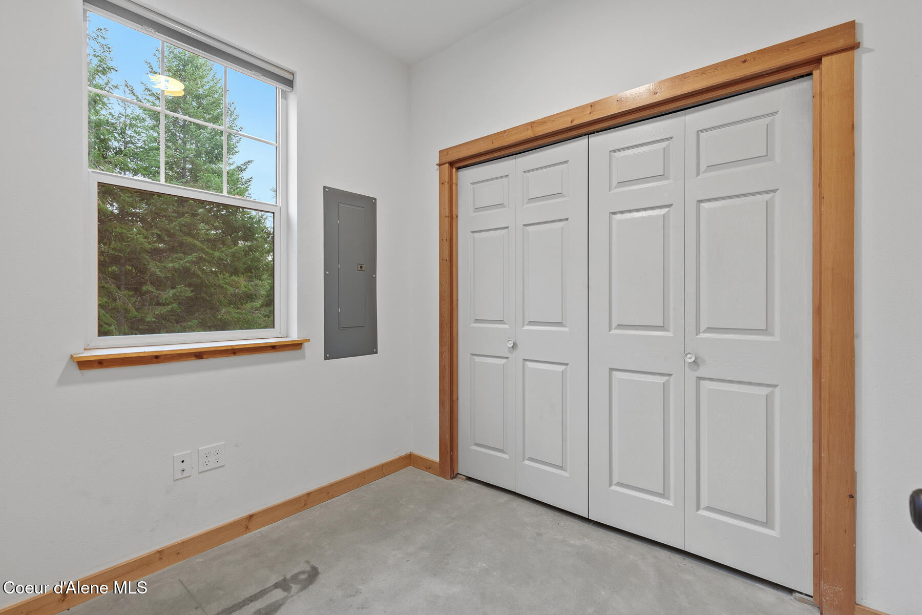672 Hopkins Road Sandpoint, ID 83864 - Photo 39 of 67 Flex Room 4 with Utility Closet