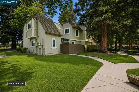 $285,000 | 102 Luna Grande Circle, Unit 5, Sacramento, CA 95834