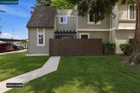 $285,000 | 102 Luna Grande Circle, Unit 5, Sacramento, CA 95834