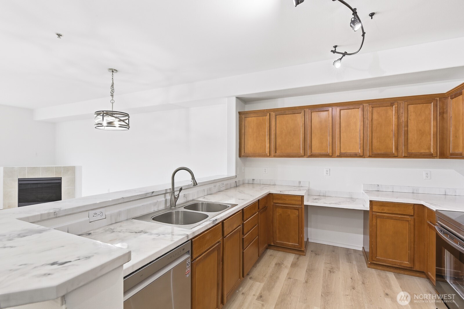 14915 38th Drive Southeast, Unit HH1028 Bothell, WA 98012 - Photo 9 of 27