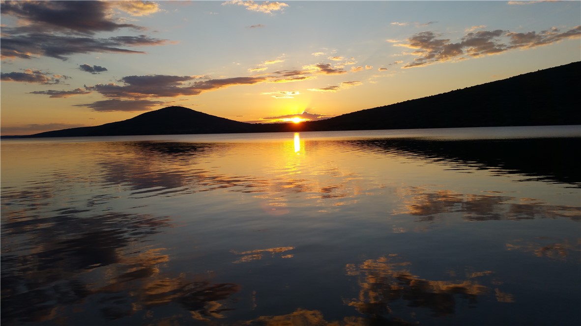 198 East Lake Road Middlesex, NY 14544 - Photo 46 of 50 AMAZING SUNRISES ON CANANDAIGUA LAKE