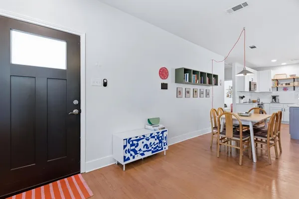 $2,500 | 2410 Catherine Street, Dallas, TX 75211