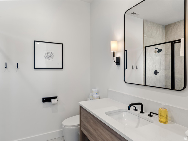 158 Cabin Hollow Road, Unit 3 Fish Haven, ID 83287 - Photo 51 of 115 Bedroom Bathroom #3