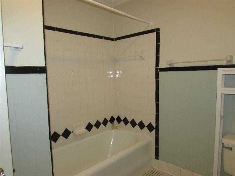 215 Catalpa Road Lexington, KY 40502 - Photo 32 of 53 Photo 33