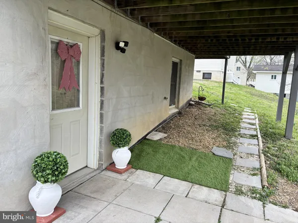 $1,000 | 311 Yale Drive, Winchester, VA 22602