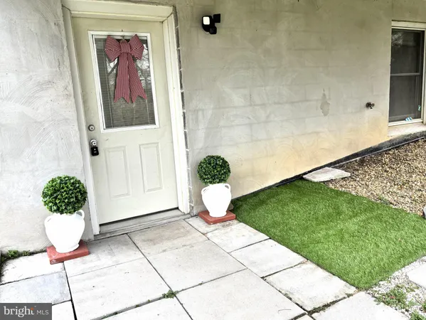 $1,000 | 311 Yale Drive, Winchester, VA 22602