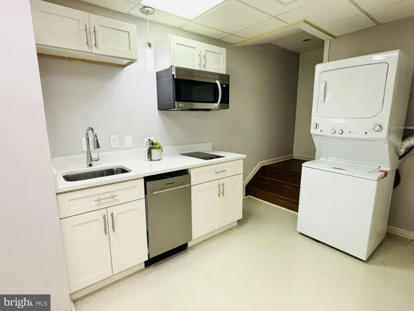 $1,000 | 311 Yale Drive, Winchester, VA 22602