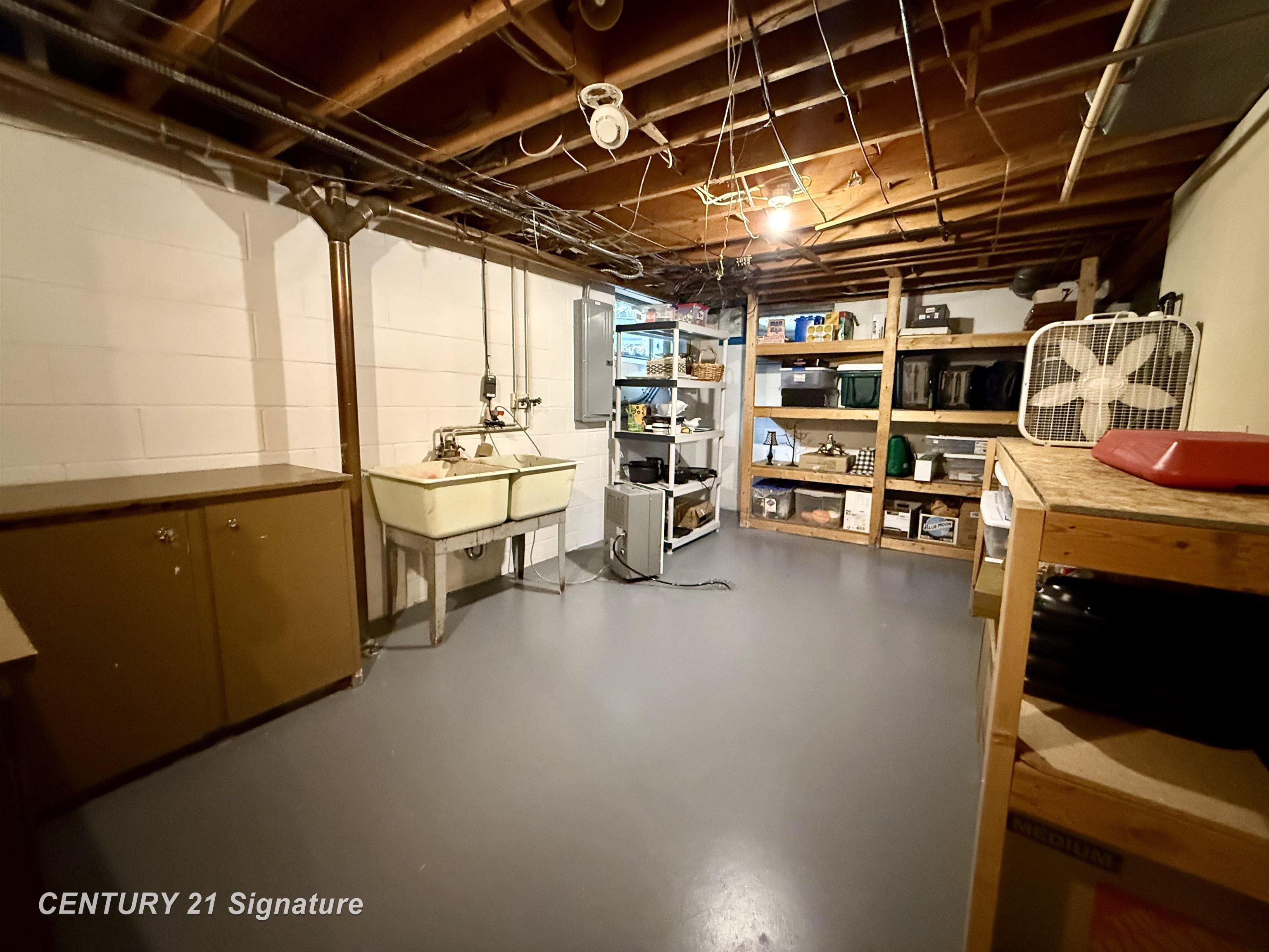 321 Somerset Road Saginaw, MI 48638 - Photo 27 of 31 Gallery Image 27
