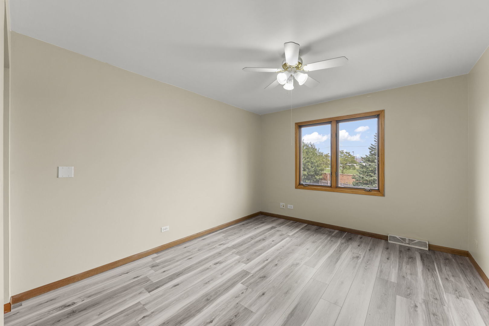 764 Springbrook Lane Bolingbrook, IL 60490 - Photo 17 of 27 Gallery Image 17